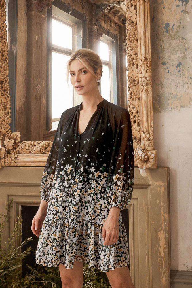 The Ultimate Fashion & Footwear Sale: Anthea Crawford, Jump, Ping Pong, Kachel, Dune London & Nine West